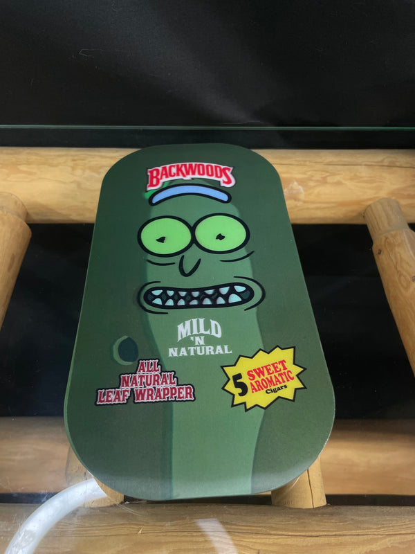 Pickle Rick Rolling Tray w/ Magnetic Lid